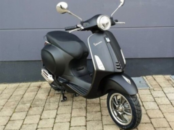 vespa primavera sport scooter den haag wassenaar windscherm aanbieding