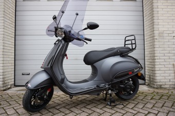 Vespa Sprint Sport Black Full Special Euro 5