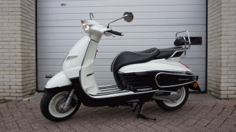 Peugeot Django full option nieuwstaat