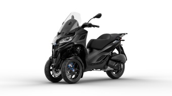 images/productimages/small/piaggio-mp3-310-sport-nero-meteora-3-4-ant-sx-1100x618.jpg