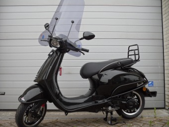 Vespa Sprint Full Black on Black Special Euro 5