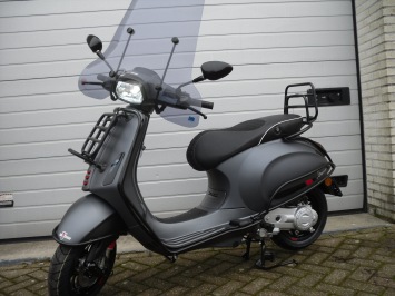 Vespa Sprint Sport Special Full Option Euro 4