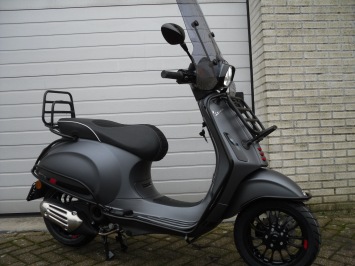 Vespa Sprint Sport Special Full Option Euro 4