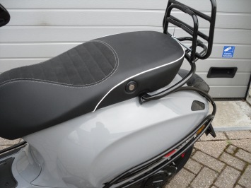 Vespa Sprint Nardo Grey Black Special E4