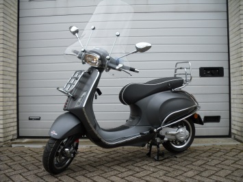 Vespa Sprint Sport Special