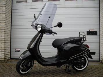 Vespa Primavera Bullet Special