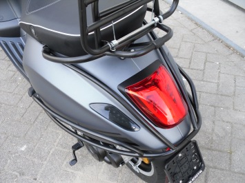 Vespa Sprint Sport Mat Black Special