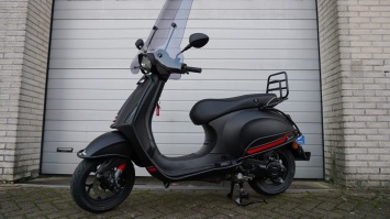 Vespa Sprint Notte Black Special Euro 5