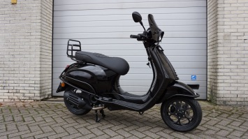 Vespa Sprint Lamborghini Black Special Euro 5