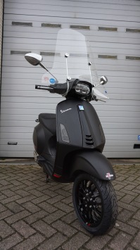 Vespa Sprint Notte Special Euro 5