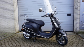 Vespa Primavera Sport Special E5