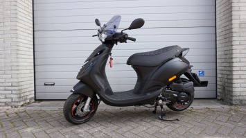 Piaggio Zip Black Special Euro 5