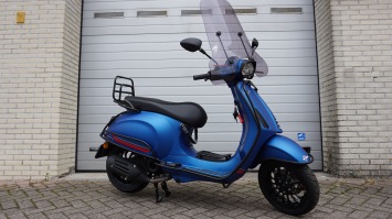 Vespa Sprint Sport Special Black Full Option