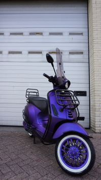 Vespa Sprint Purple Rain Special Full Option