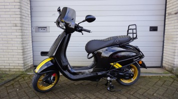 Vespa Sprint Gold Edition Euro 5