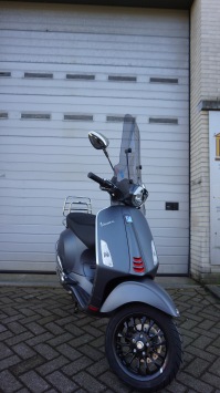 Vespa Sprint Titanium Special Euro 5 