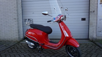 Vespa Sprint RED Special Euro 5