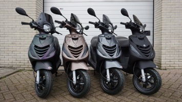 Piaggio Zip Special *Kleur naar keuze* 4-takt Euro 5