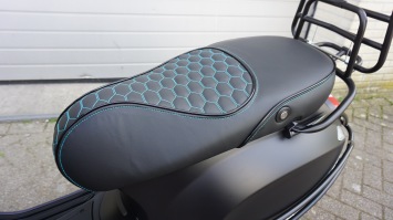 Vespa Primavera Sport Blue Special E5+ facelift