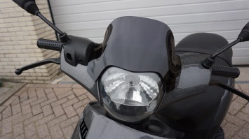 Piaggio Zip Special Psycadelic nieuwstaat