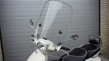 Peugeot Django incl windscherm en drager
