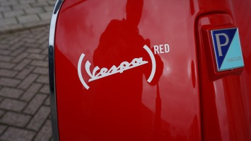 Vespa Primavera RED Special E5+ facelift