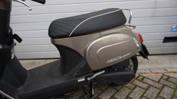 Kymco New Sento Snorscooter slechts 326 km gereden!