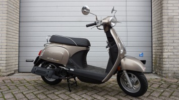 Kymco New Sento Snorscooter slechts 326 km gereden!