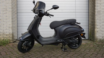 Vespa Sprint FL Euro 5+ Special Black on Black