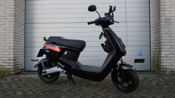 Niu MQI+ Standard Range 2021 nieuwstaat elektrische scooter