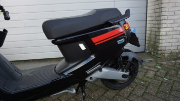 Niu MQI+ Standard Range 2021 nieuwstaat elektrische scooter