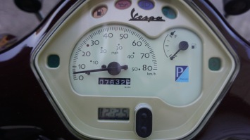 Vespa LX 4T Touring incl beugels windscherm en achterdrager