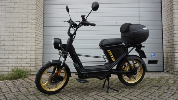 AGM Goccia bromscooter elektrisch 2024