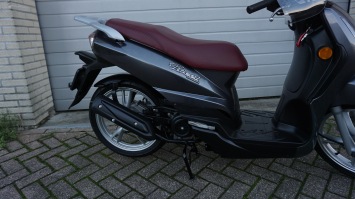 Peugeot Tweet inclusief windscherm en koffer