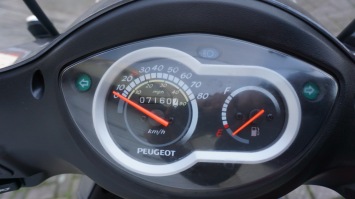 Peugeot Tweet inclusief windscherm en koffer