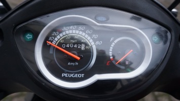 Peugeot Tweet inclusief windscherm en koffer