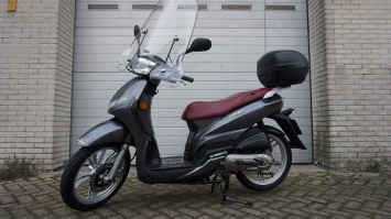 Peugeot Tweet inclusief windscherm en koffer