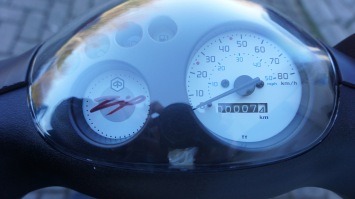 Piaggio Zip Euro 5 - Slechts 7 km op teller --nieuw--