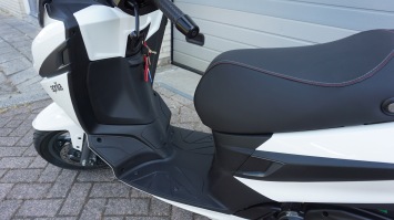 Aprilia SXR50 E5+ Occasion nieuwstaat