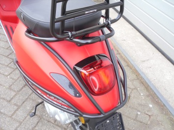 Vespa Primavera Sport Flat Red Special E4