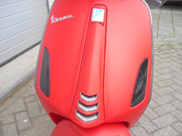 Vespa Primavera Sport Flat Red Special E4