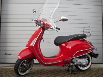 Vespa Sprint Special aktie op=op Euro 5